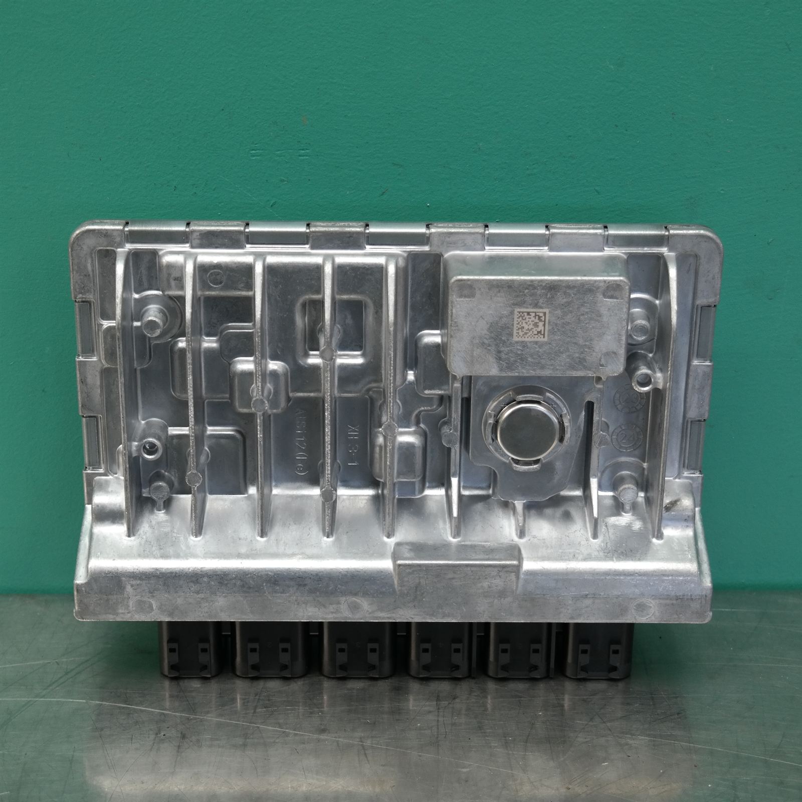 ECU F70 # Engine ECU # (979) *12-10* ECU F70 # Engine ECU # (979) *12-10*