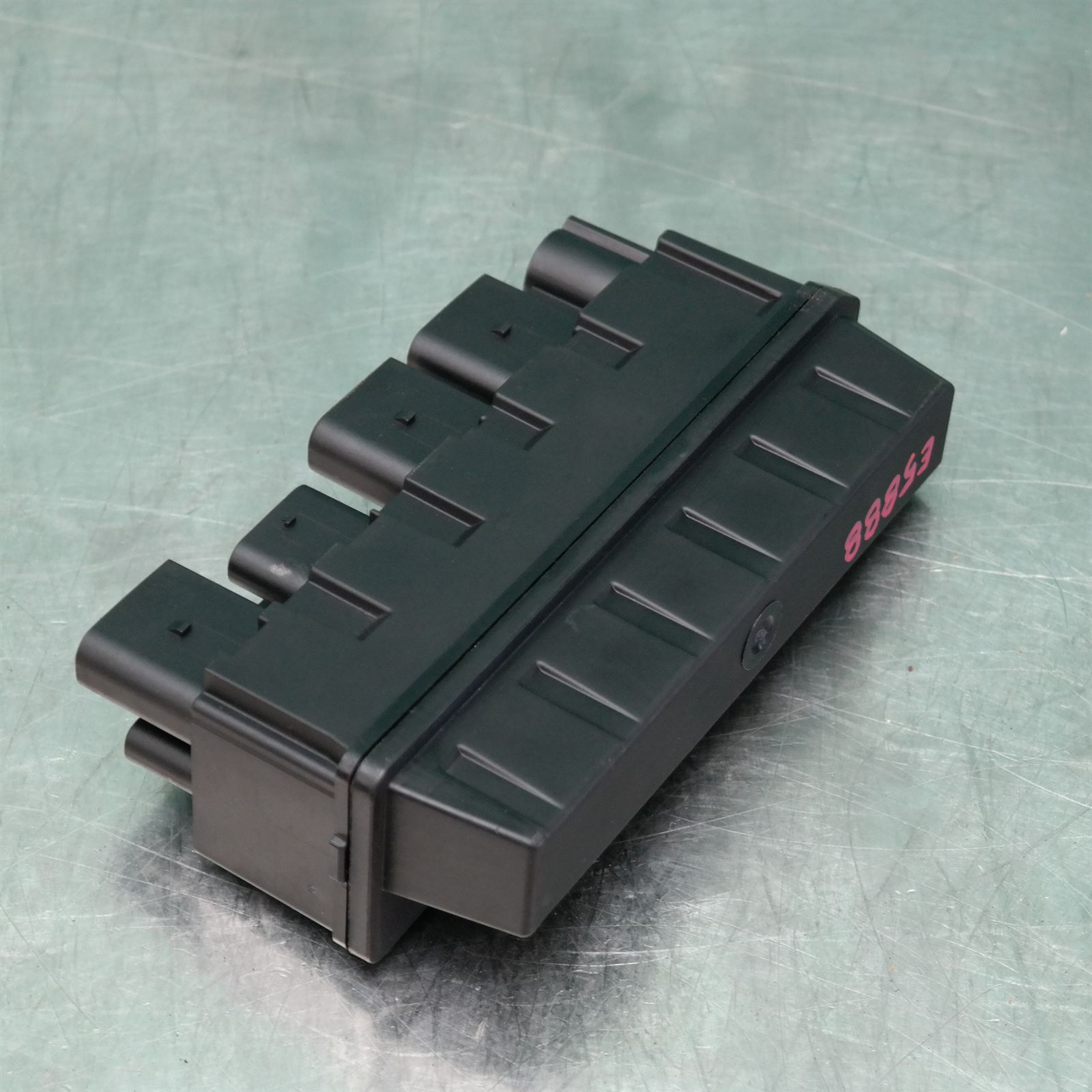 ECU F70 # Integrated supply module # (991) *12-36* 2 ECU F70 # Integrated supply module # (991) *12-36* - Image 2