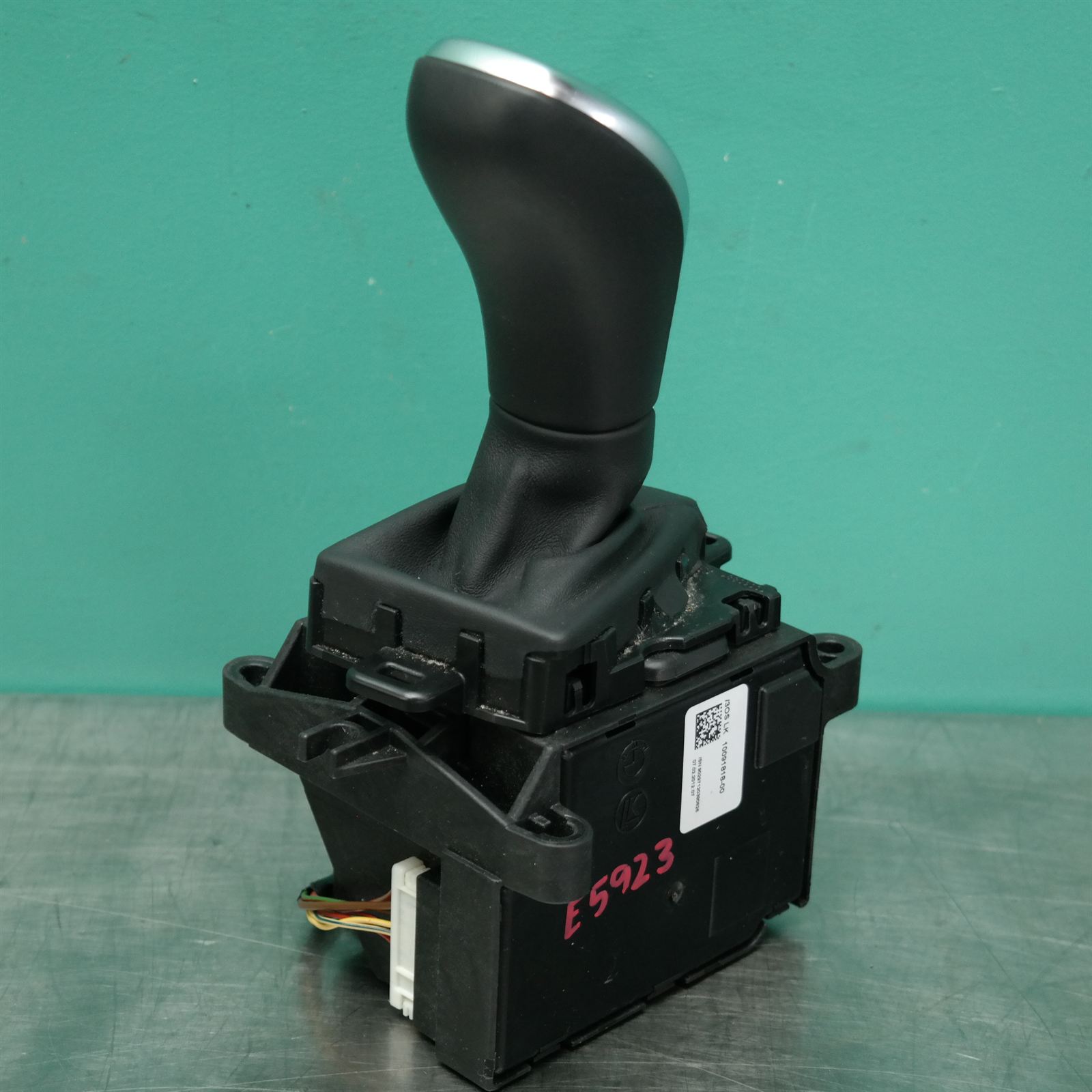 GEAR STICK/SHIFTER F30 (385) *25-15* 2 GEAR STICK/SHIFTER F30 (385) *25-15* - Image 2