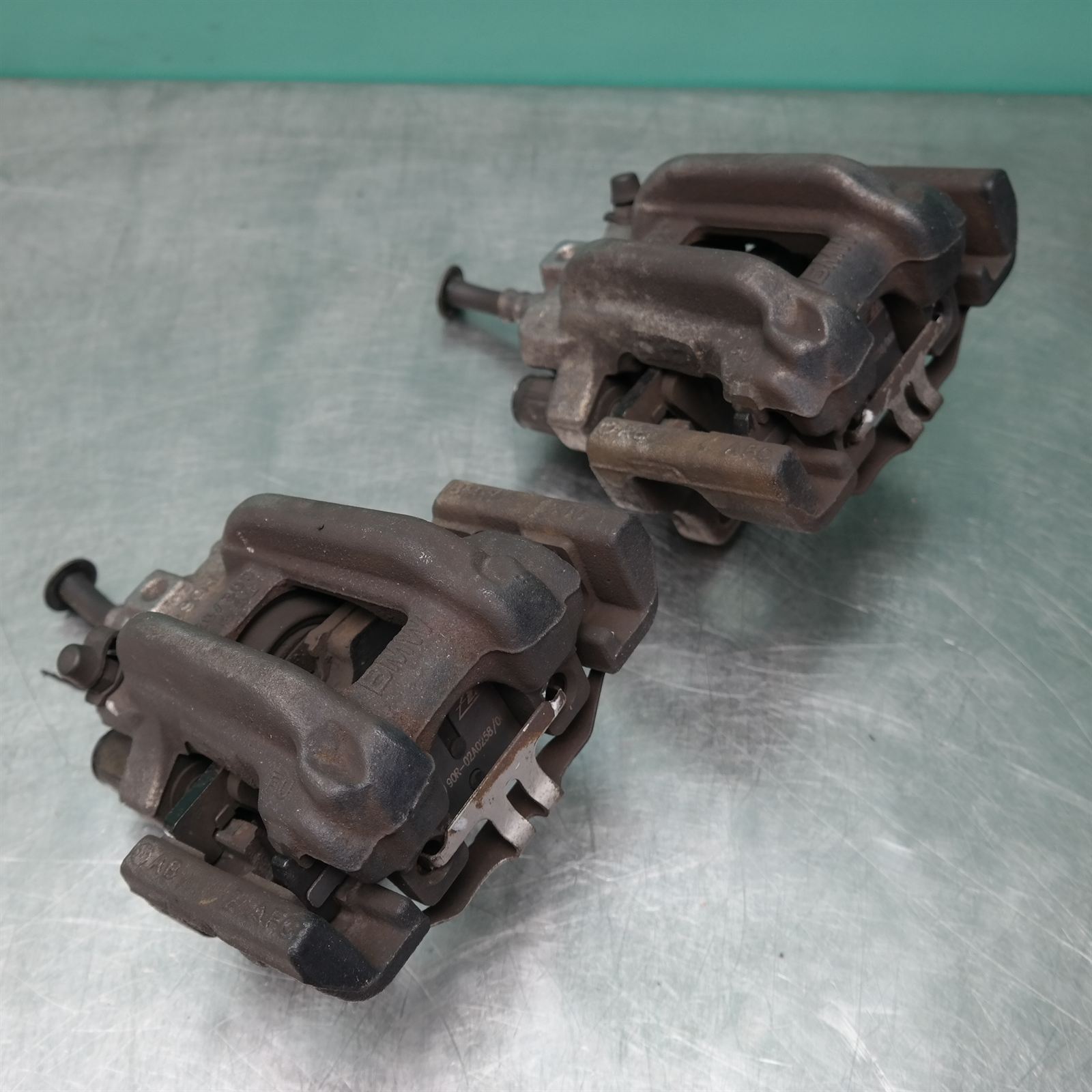 CALIPER F30 (857) (858) *34-10* Rear 3 CALIPER F30 (857) (858) *34-10* Rear - Image 3