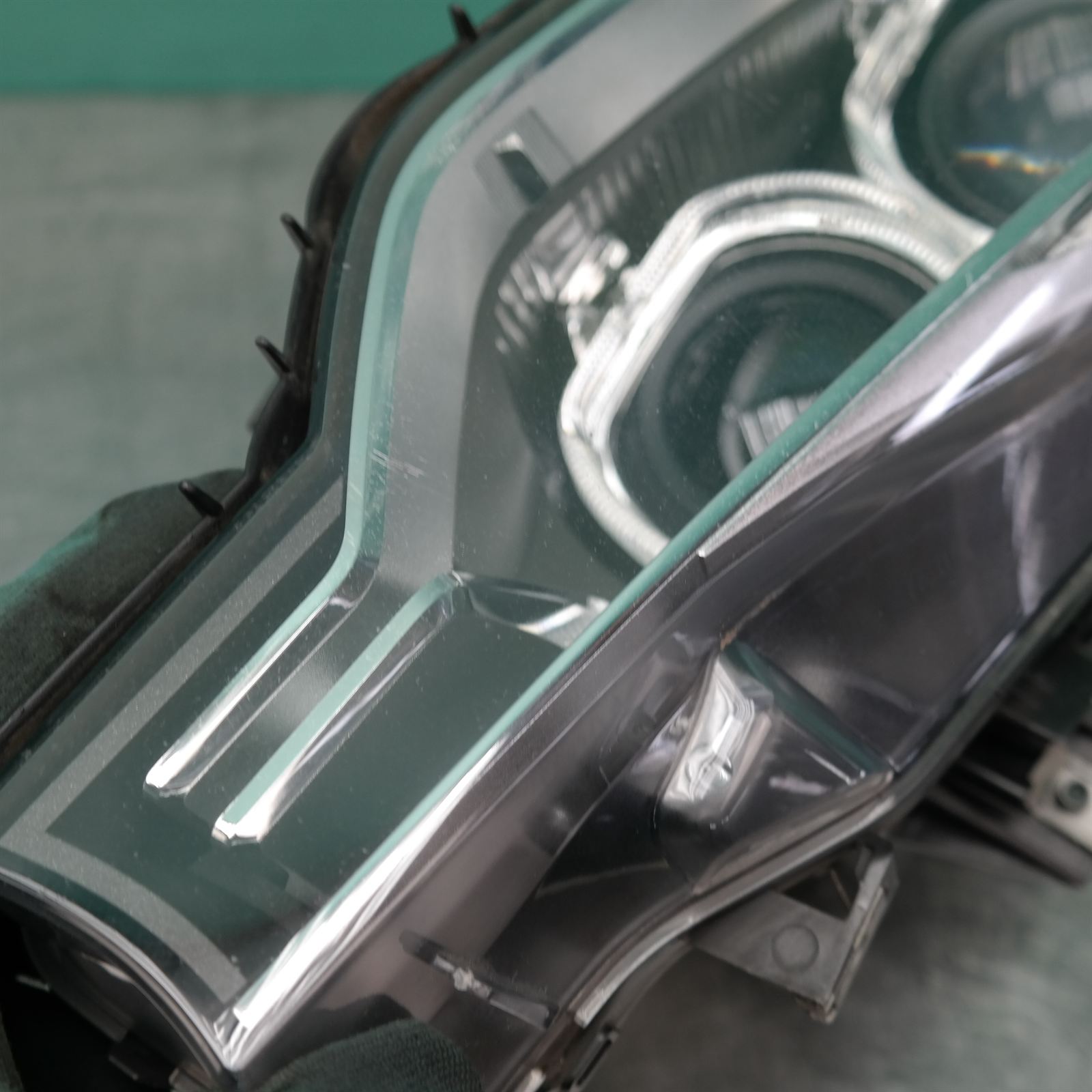 RIGHT HEADLAMP F30/F31, SEDAN/WAGON, XENON, NON ADAPTIVE TYPE, 11/11-12/15 2 RIGHT HEADLAMP F30/F31, SEDAN/WAGON, XENON, NON ADAPTIVE TYPE, 11/11-12/15 - Image 2