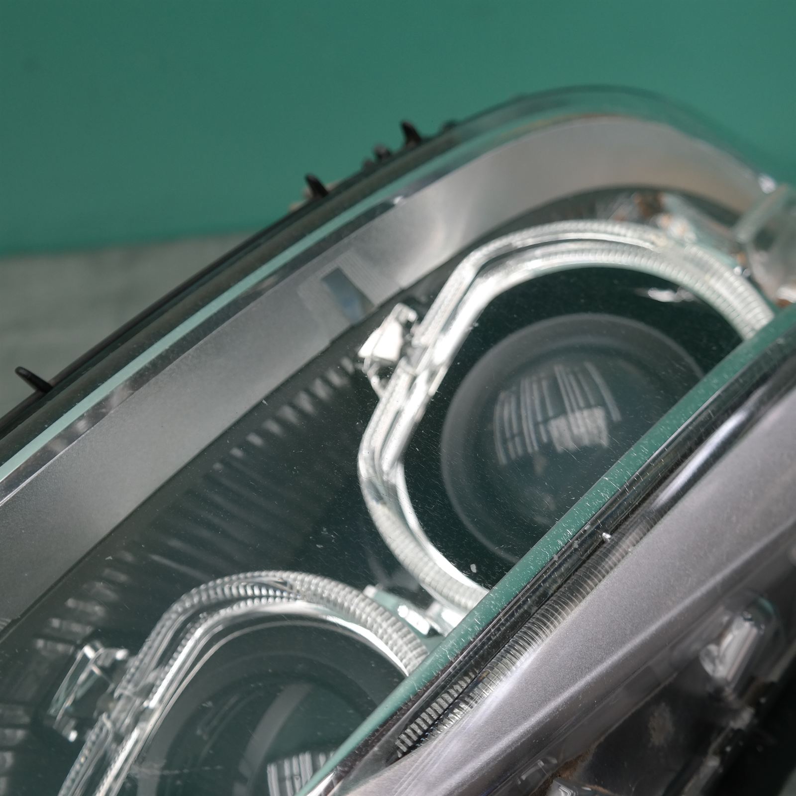 RIGHT HEADLAMP F30/F31, SEDAN/WAGON, XENON, NON ADAPTIVE TYPE, 11/11-12/15 3 RIGHT HEADLAMP F30/F31, SEDAN/WAGON, XENON, NON ADAPTIVE TYPE, 11/11-12/15 - Image 3