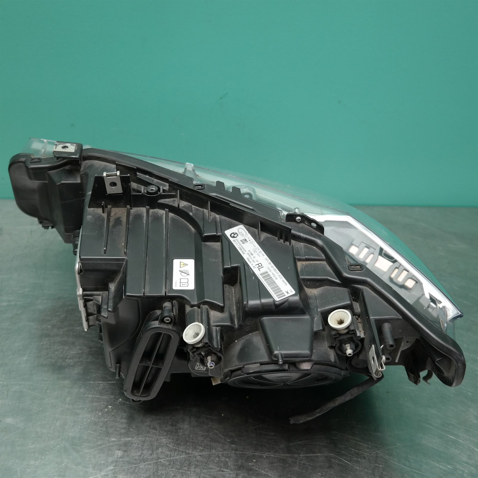 RIGHT HEADLAMP F30/F31, SEDAN/WAGON, XENON, NON ADAPTIVE TYPE, 11/11-12/15 6 RIGHT HEADLAMP F30/F31, SEDAN/WAGON, XENON, NON ADAPTIVE TYPE, 11/11-12/15 - Image 6