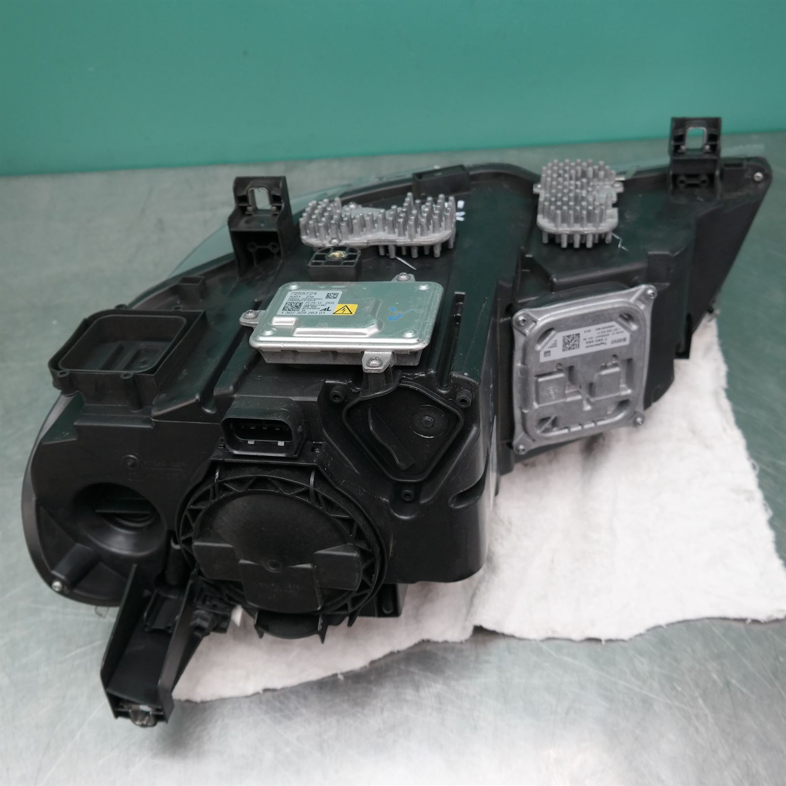 RIGHT HEADLAMP E70, XENON, NON ADAPTIVE TYPE, 04/10-06/13 6 RIGHT HEADLAMP E70, XENON, NON ADAPTIVE TYPE, 04/10-06/13 - Image 6