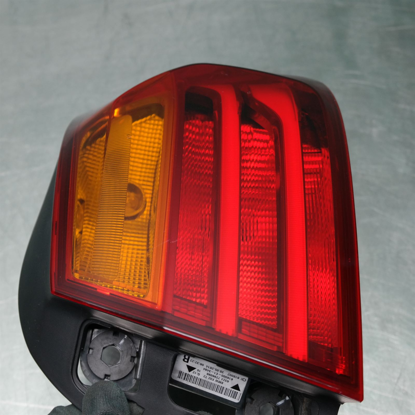 RIGHT TAILLIGHT F32/F33/F36, IN BODY, W/ LED TYPE, 07/13-02/17 2 RIGHT TAILLIGHT F32/F33/F36, IN BODY, W/ LED TYPE, 07/13-02/17 - Image 2