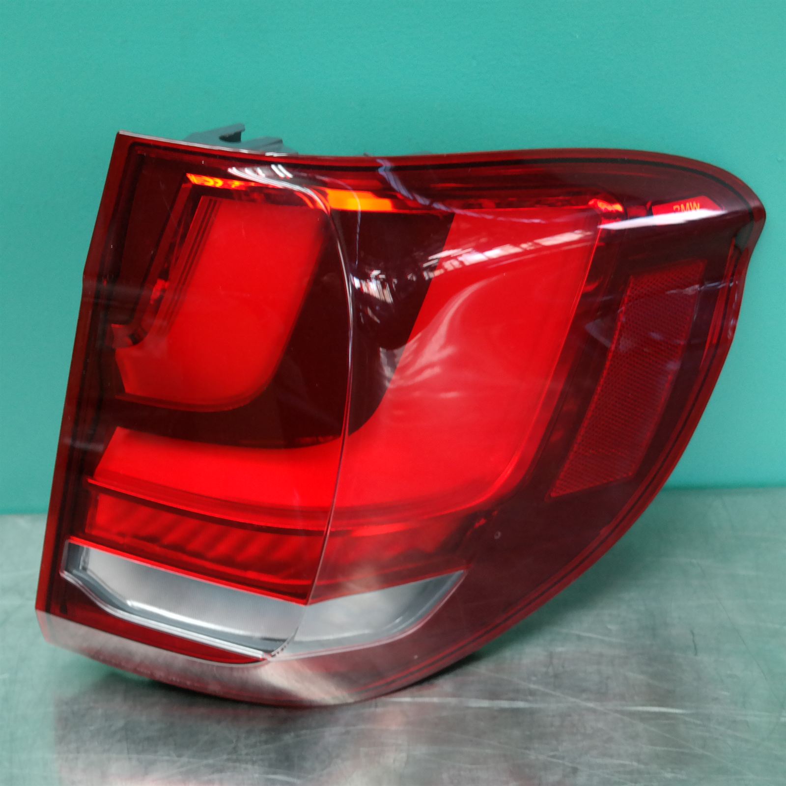 RIGHT TAILLIGHT F15/F85, 09/13-07/18 RIGHT TAILLIGHT F15/F85, 09/13-07/18