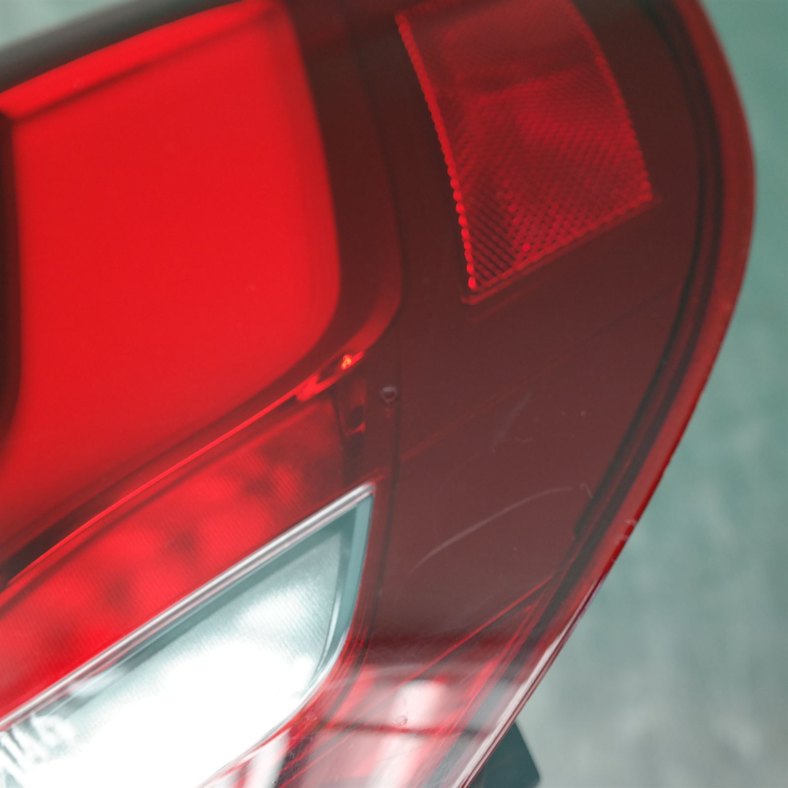 RIGHT TAILLIGHT F15/F85, 09/13-07/18 4 RIGHT TAILLIGHT F15/F85, 09/13-07/18 - Image 4