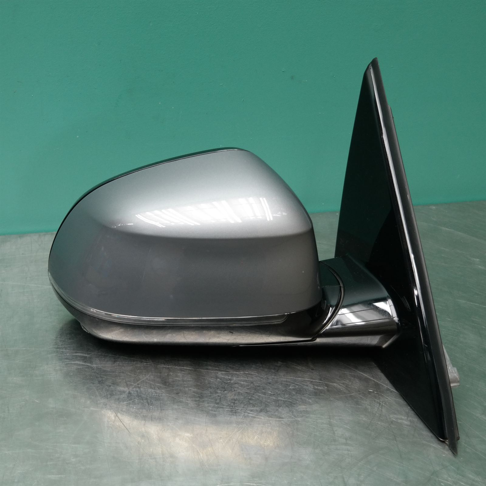 RIGHT DOOR MIRROR G05 (B94) *51-07* RIGHT DOOR MIRROR G05 (B94) *51-07*