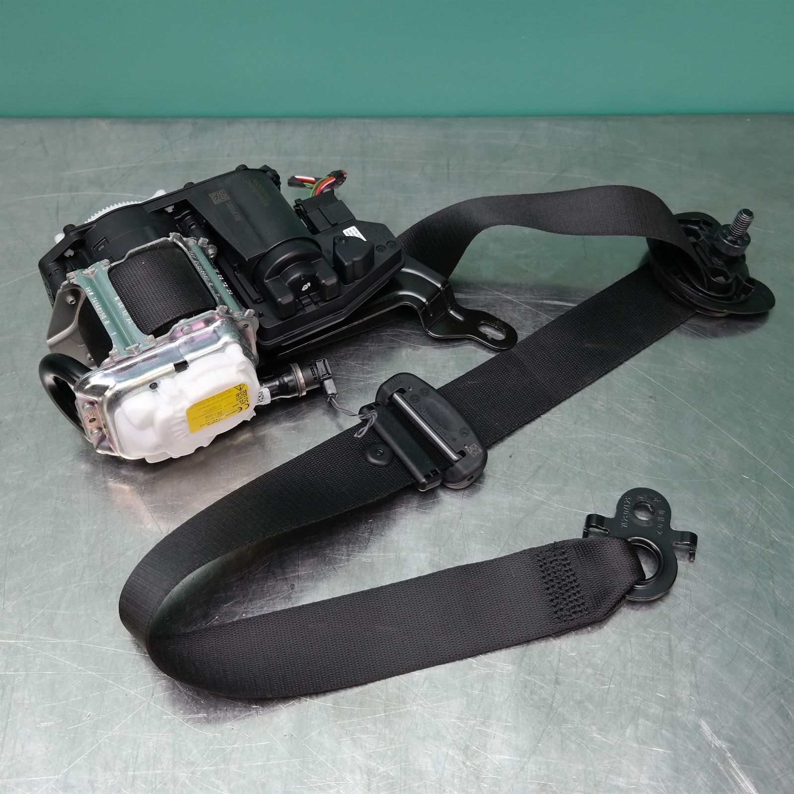 SEAT BELT G05 # Seatbelt, front left # (915) *72-05* 2 SEAT BELT G05 # Seatbelt, front left # (915) *72-05* - Image 2