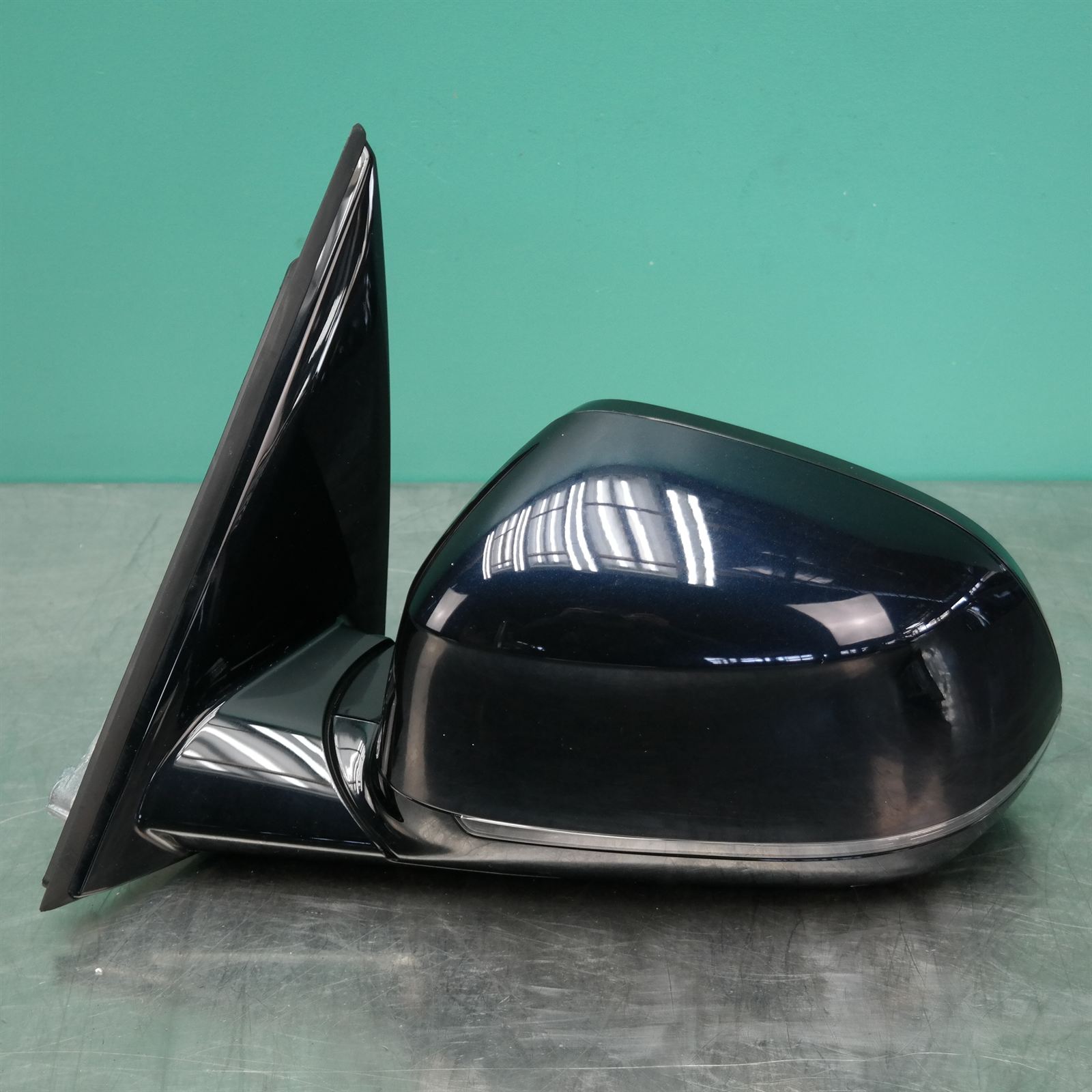 LEFT DOOR MIRROR G01 (711) *51-07* LEFT DOOR MIRROR G01 (711) *51-07*