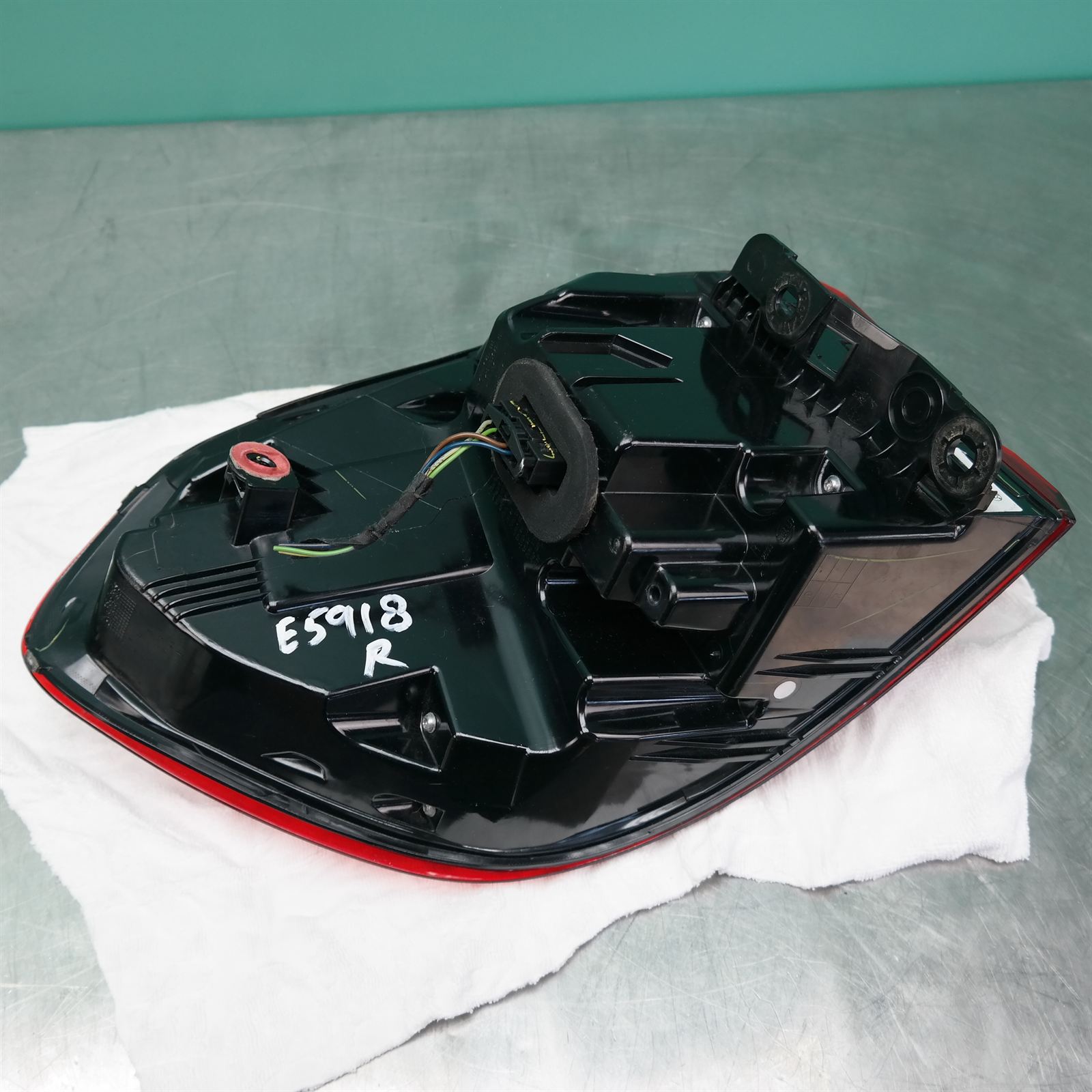 RIGHT TAILLIGHT IN BODY, LED TYPE, G01/F97, 08/17-07/21 5 RIGHT TAILLIGHT IN BODY, LED TYPE, G01/F97, 08/17-07/21 - Image 5